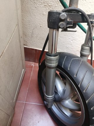 Horquilla Piaggio Fly 125 (2006-2011)