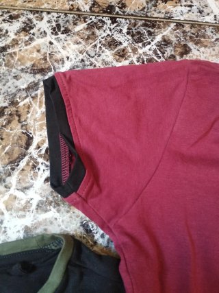 Camisetas Lois Talla M (Negra y Roja)