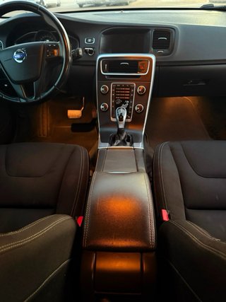 Volvo V60 2016