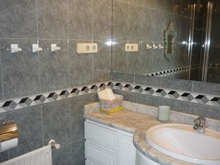 Piso en alquiler en El Llano en Gijón