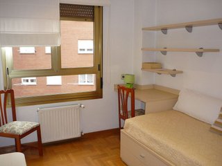 Piso en alquiler en El Llano en Gijón