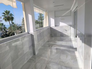 Piso en alquiler en Playa de la Fontanilla en Marbella