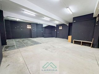 Local comercial en alquiler en Areal – Zona Centro en Vigo