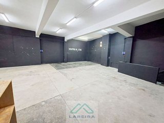 Local comercial en alquiler en Areal – Zona Centro en Vigo