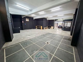 Local comercial en alquiler en Areal – Zona Centro en Vigo