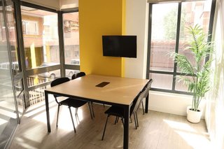 Oficina en alquiler en Castillejos en Madrid