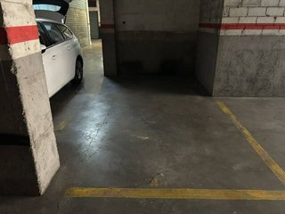 Garaje en venta en Concòrdia en Sabadell
