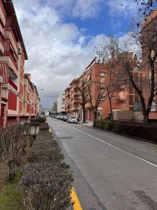Local comercial en venta en Polígono Cartuja – La Paz en Granada