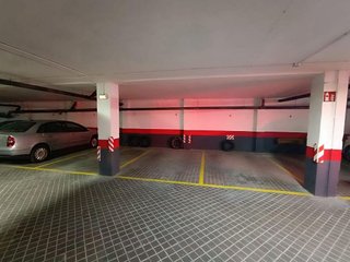 Garaje en venta en Pº Zorrilla - Cuatro de Marzo en Valladolid