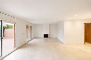 Casa pareada en alquiler en Piovera - Conde Orgaz en Madrid