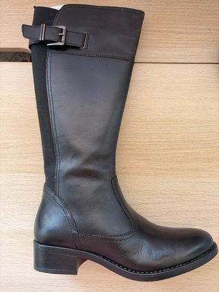 Botas de piel caña alta T39