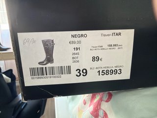 Botas de piel caña alta T39