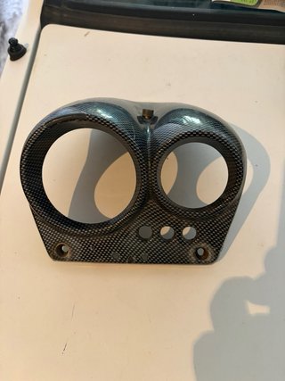 Careta de fibra de carbono