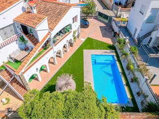 Chalet en venta en Empuriabrava en Castelló d´Empúries