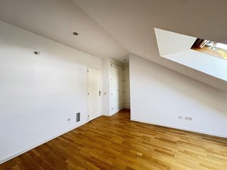 Casa adosada en alquiler en Zona Pueblo en Pozuelo de Alarcón