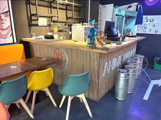 Local comercial en alquiler en Huerta del Pilar en Sevilla