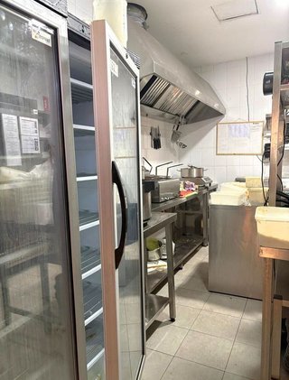 Local comercial en alquiler en Huerta del Pilar en Sevilla