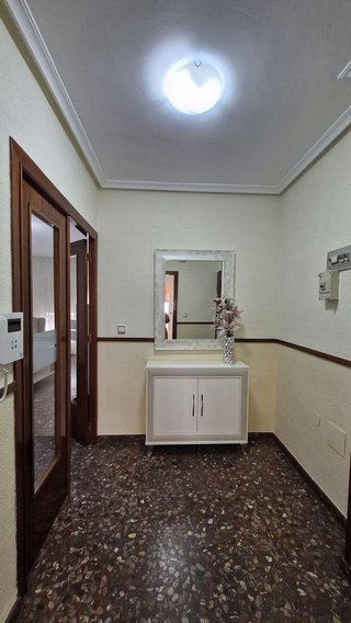 Piso en alquiler en Peñamefecit - Avda Barcelona en Jaén