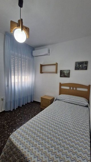 Piso en alquiler en Peñamefecit - Avda Barcelona en Jaén