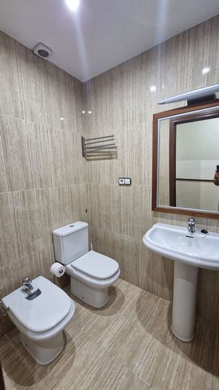Piso en alquiler en Peñamefecit - Avda Barcelona en Jaén