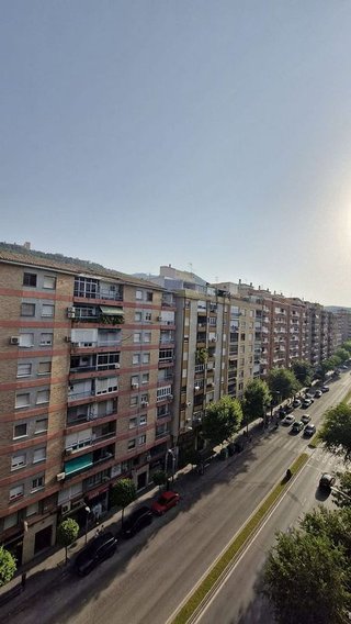 Piso en alquiler en Peñamefecit - Avda Barcelona en Jaén