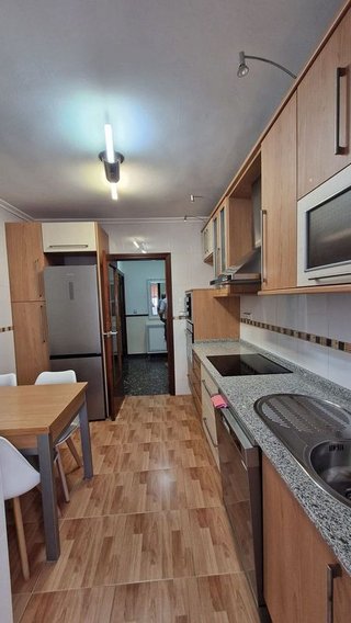Piso en alquiler en Peñamefecit - Avda Barcelona en Jaén