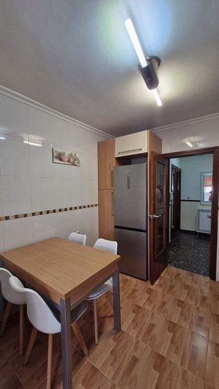 Piso en alquiler en Peñamefecit - Avda Barcelona en Jaén