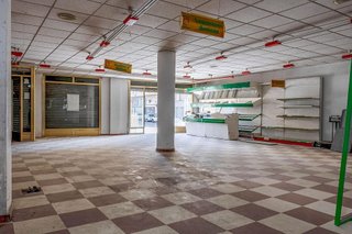 Local comercial en venta en Cenes de la Vega