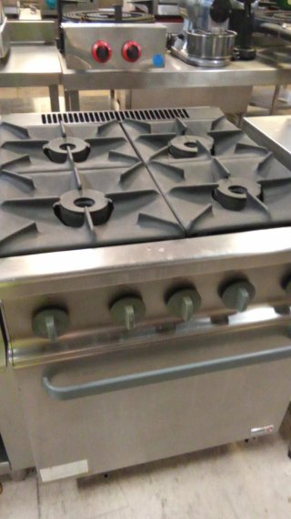 Cocina industrial 4 fuegos