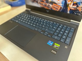 Portátil HP Victus Gaming 16-r0036