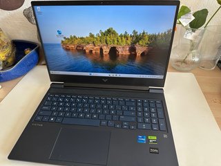 Portátil HP Victus Gaming 16-r0036