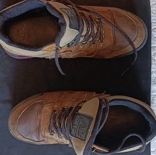 Botas New Balance Talla 40 Marrones