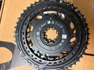 Powermeter SRAM RED AXS E1 con Platos