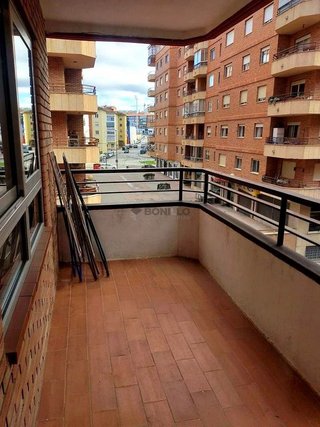 Piso en alquiler en Ensanche en Teruel