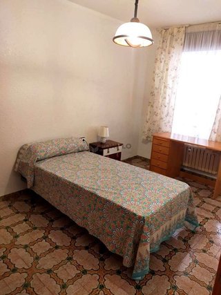 Piso en alquiler en Ensanche en Teruel