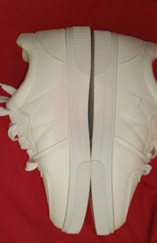 Zapatillas deportivas blancas