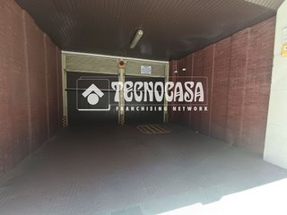 Garaje en alquiler en Circular - Vadillos en Valladolid