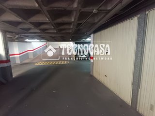 Garaje en alquiler en Circular - Vadillos en Valladolid