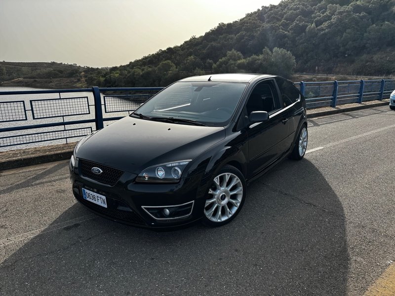 Ford Focus S WRC - foto 1