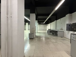 Local comercial en alquiler en Gaztambide en Madrid