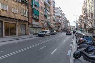 Local comercial en venta en Camino de Ronda - Rosaleda en Granada