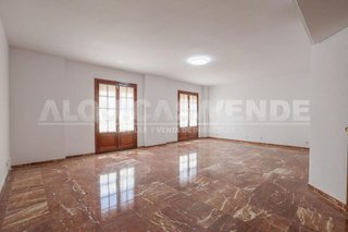 Piso en alquiler en Encarnación - Regina en Sevilla