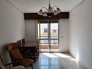 Piso en alquiler en San Roque en Sevilla
