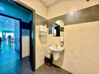 Local comercial en alquiler en Zona Galúa-Calnegre en Manga del mar menor, la