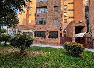 Piso en alquiler en Colores - Entreparques en Sevilla