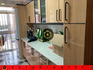 Piso en alquiler en Polígono Cartuja – La Paz en Granada