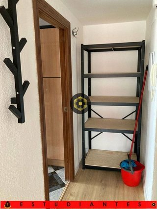 Piso en alquiler en Polígono Cartuja – La Paz en Granada