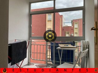 Piso en alquiler en Polígono Cartuja – La Paz en Granada