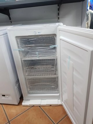 Congelador Nevir 69L Motor Inverter