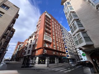 Piso en venta en Centro en Gijón